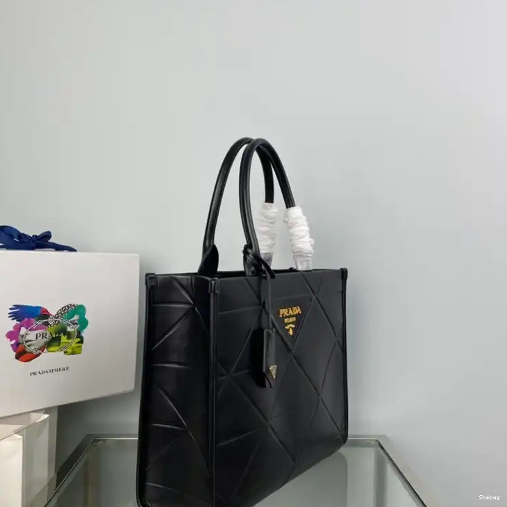 2212YA0030 Prada Bag 0814